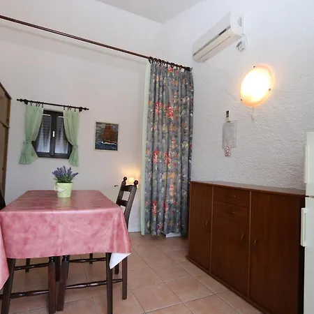In Silo/insel Krk 14757 Apartment
